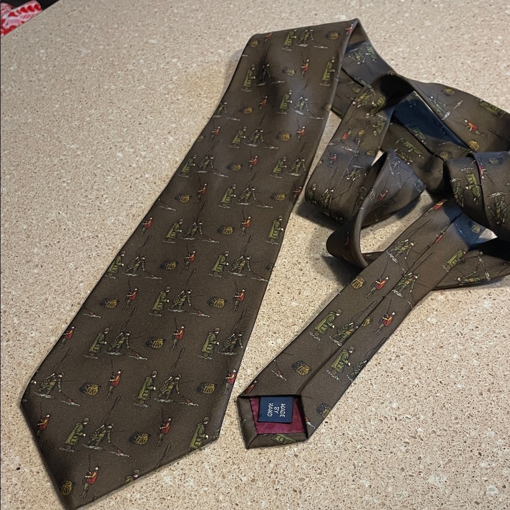 100% Silk Ralph Lauren Olive/Brown Fly Fishing Motif Tie